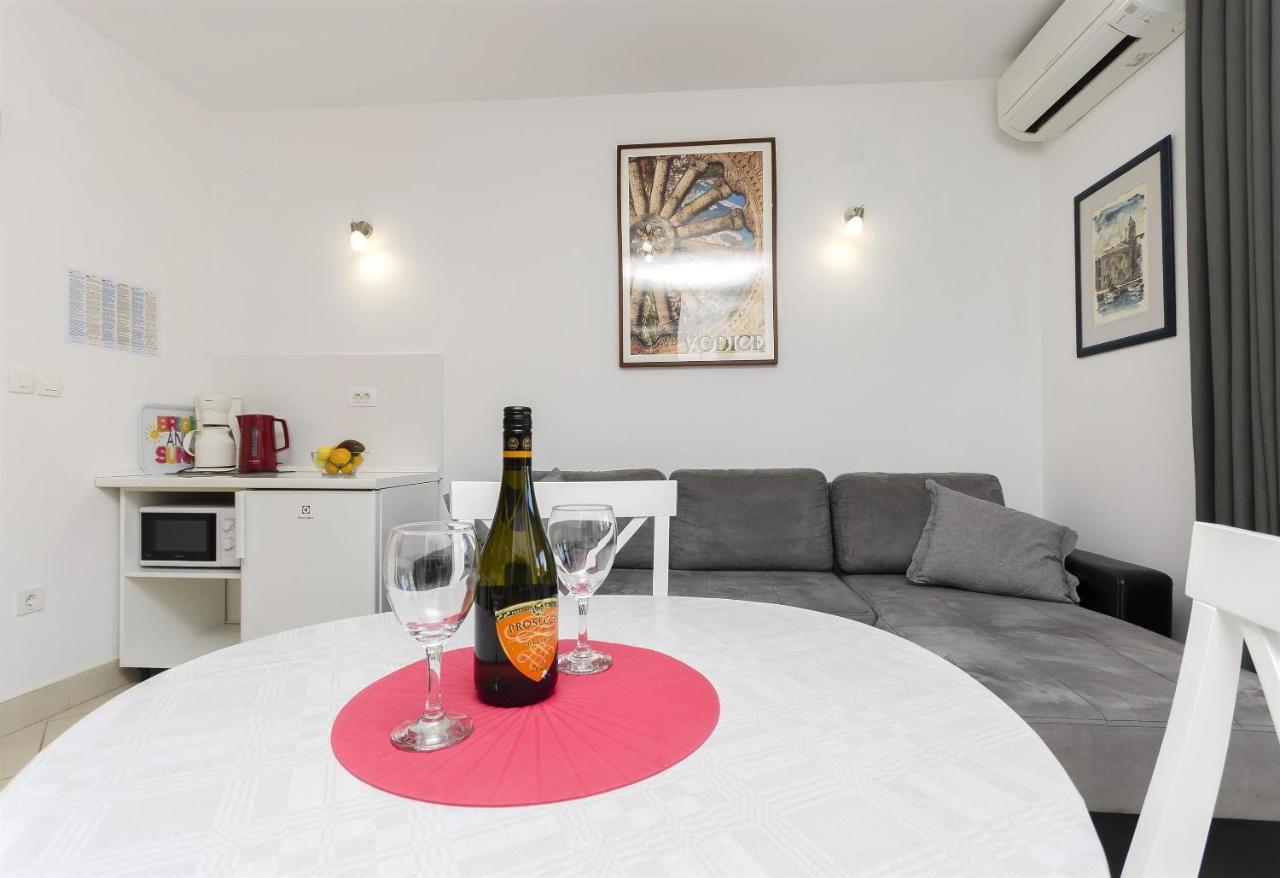 Apartment Mare Срима Екстер'єр фото
